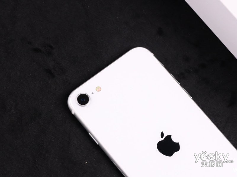 苹果新款iphone se(64gb/全网通)