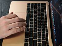 MacBook