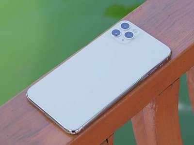 2020iPhone120HzˢOLEDĻ