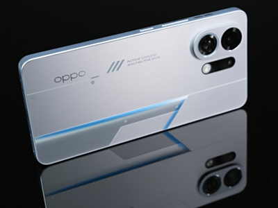 OPPO K13 Turbo Pro评测：两千价位档唯一主动散热的手机