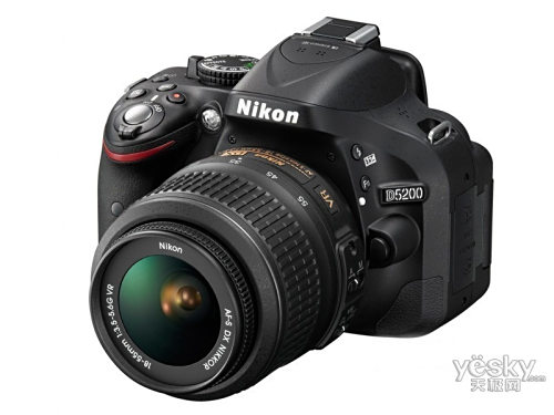῵D5200׻(18-105mm)