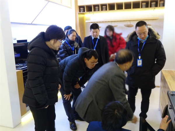 热烈欢迎中国五金制品协会领导一行莅临蓝炬星参观考察