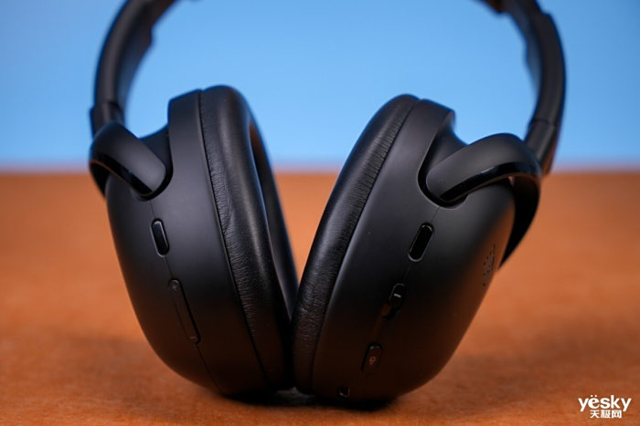 ƿ JBL TOUR ONE M3ͷȲ߽