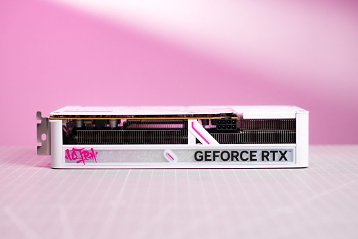 RTXӲѡ iGame GeForce RTX 5050 Ultra W DUO OC 8GBԿ